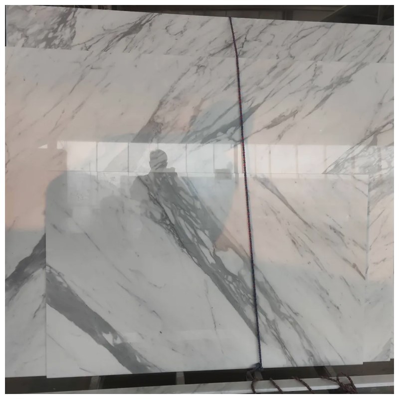 calacatta marble wall tiles