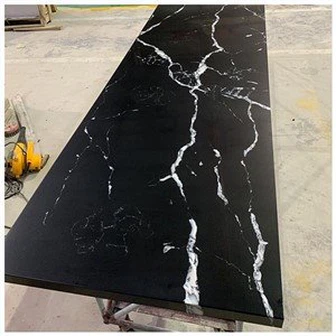 Sorte Calacatta kvarts bordplader