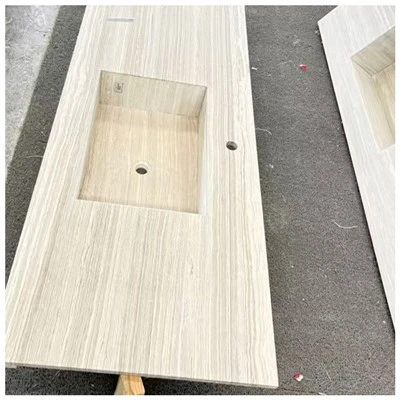 Hvid marmor vanity toppe af træ